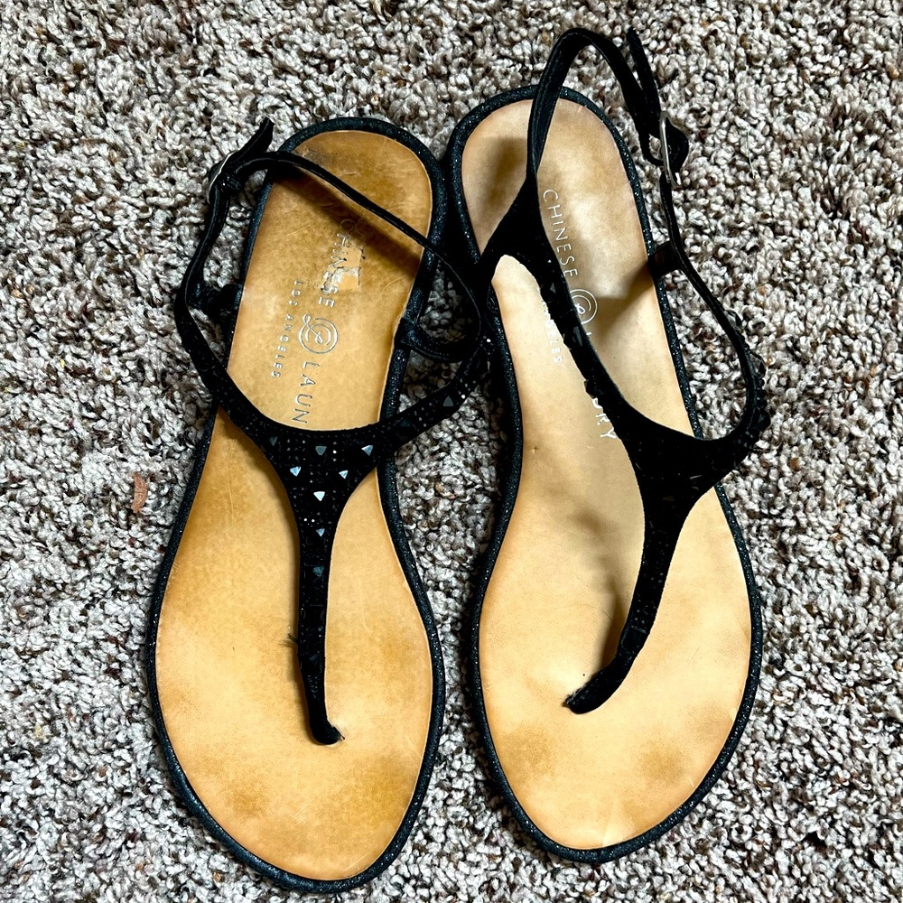 Chinese Laundry black strap sandals women’s 6